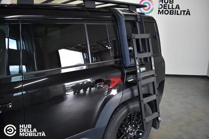 LAND ROVER Defender 110 2.0 SD4 240CV AWD Auto SE